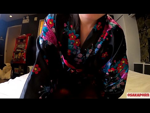 ❤️ Ung cosplay pige elsker sex til orgasme med en sprøjte i en hestepige og et blowjob. Asiatisk pige med behåret fisse og smukke bryster i traditionel japansk kostume i amatørvideo, der viser onani med fucklegetøj. Sakura 3 OSAKAPORN. ️❌ Fucking video at da.allo-sex.ru ❌