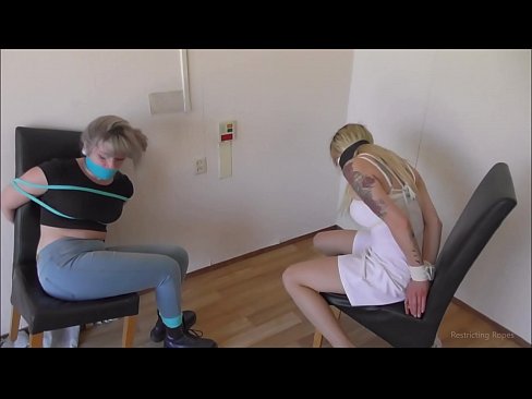 ❤️ Afhængig / bundet og kneblet / jomfru i nød ️❌ Fucking video at da.allo-sex.ru ❌